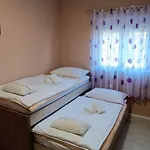 Apartment Nedo *